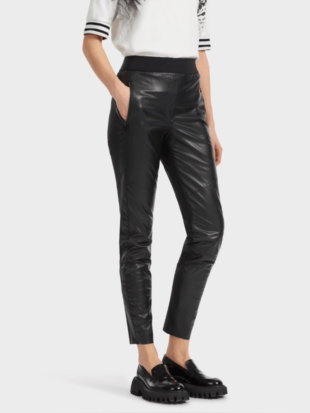 MARC CAIN SPORTS BLACK FAUX LEATHER SINNAR TROUSERS N3
